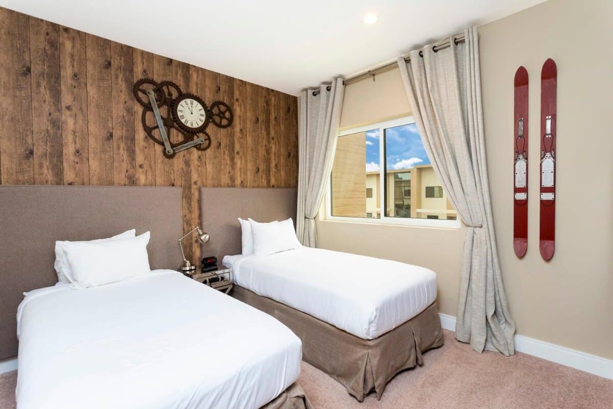 Stunning 4 Bd Close To Disney @ Magic Village Resort 7537 Орландо Экстерьер фото