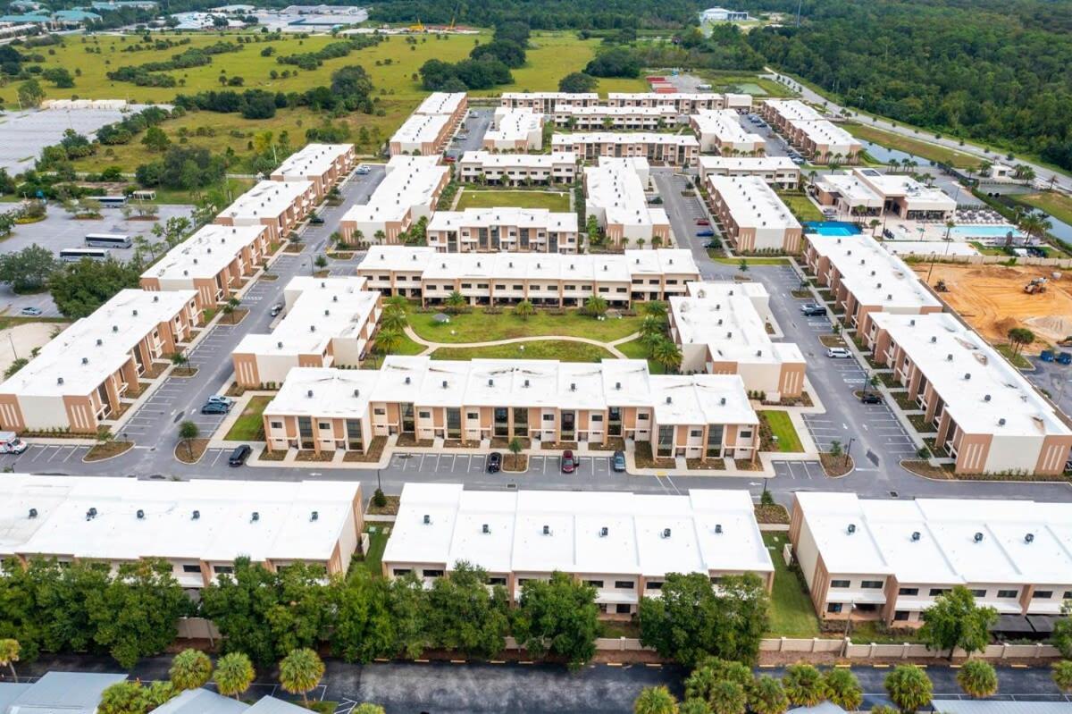 Stunning 4 Bd Close To Disney @ Magic Village Resort 7537 Орландо Экстерьер фото