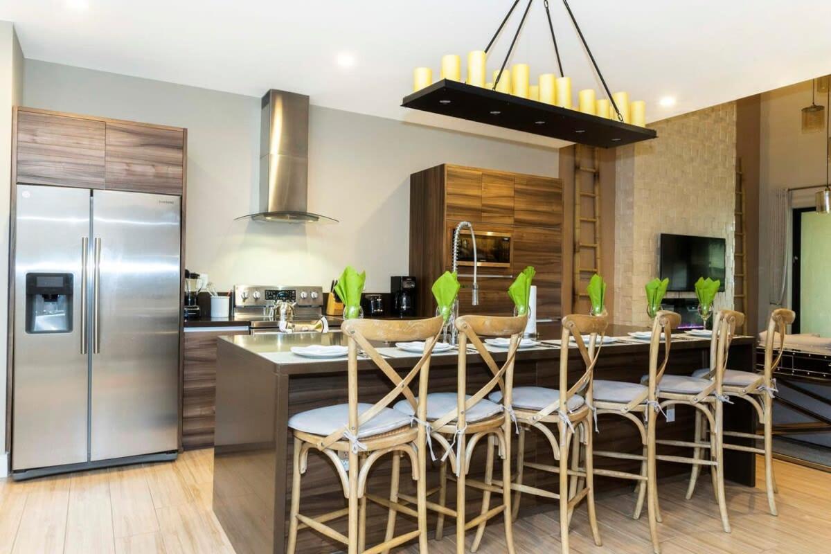 Stunning 4 Bd Close To Disney @ Magic Village Resort 7537 Орландо Экстерьер фото